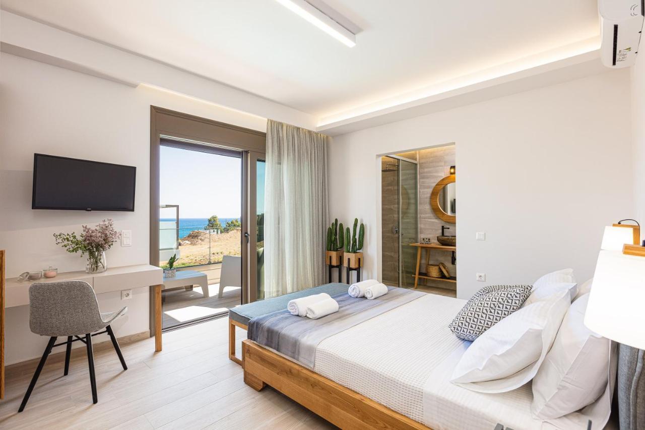 Lagoon Seabreeze Villa, Sumptuous Retreat, By Thinkvilla Pánormosz Kültér fotó