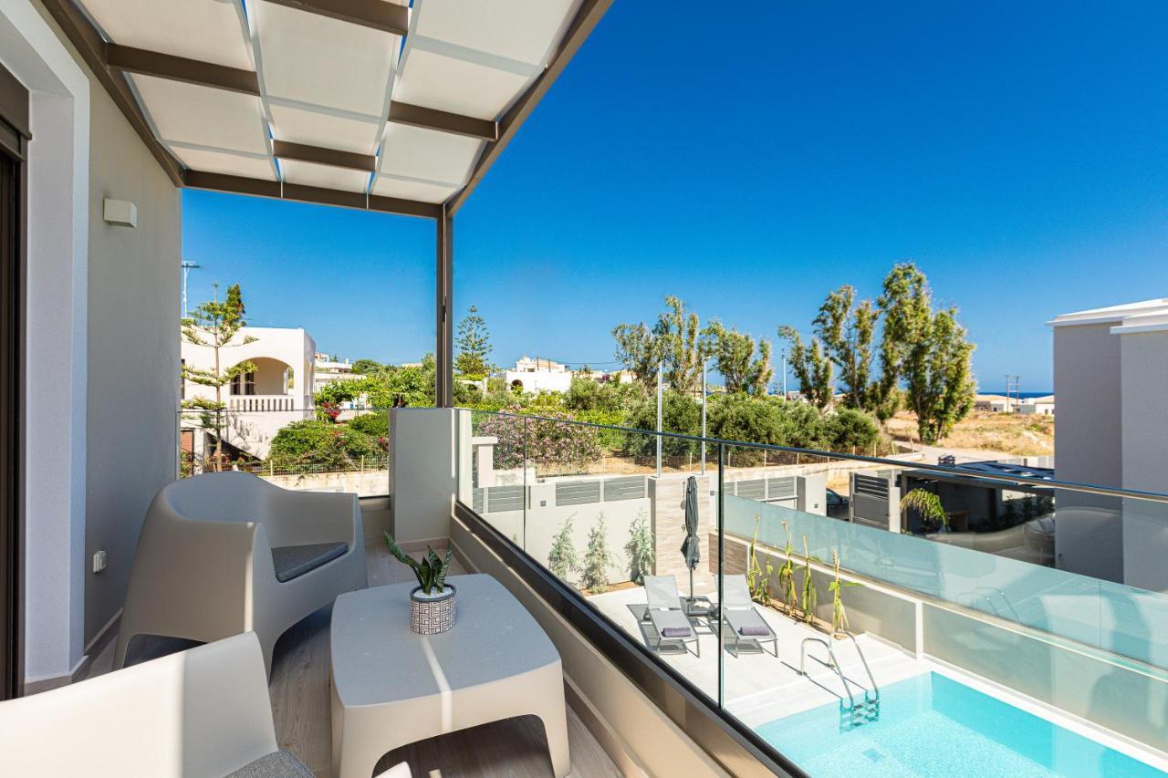 Lagoon Seabreeze Villa, Sumptuous Retreat, By Thinkvilla Pánormosz Kültér fotó